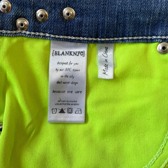 Blank NYC studded distressed shorts with neon details size 30 - Picture 15 of 15